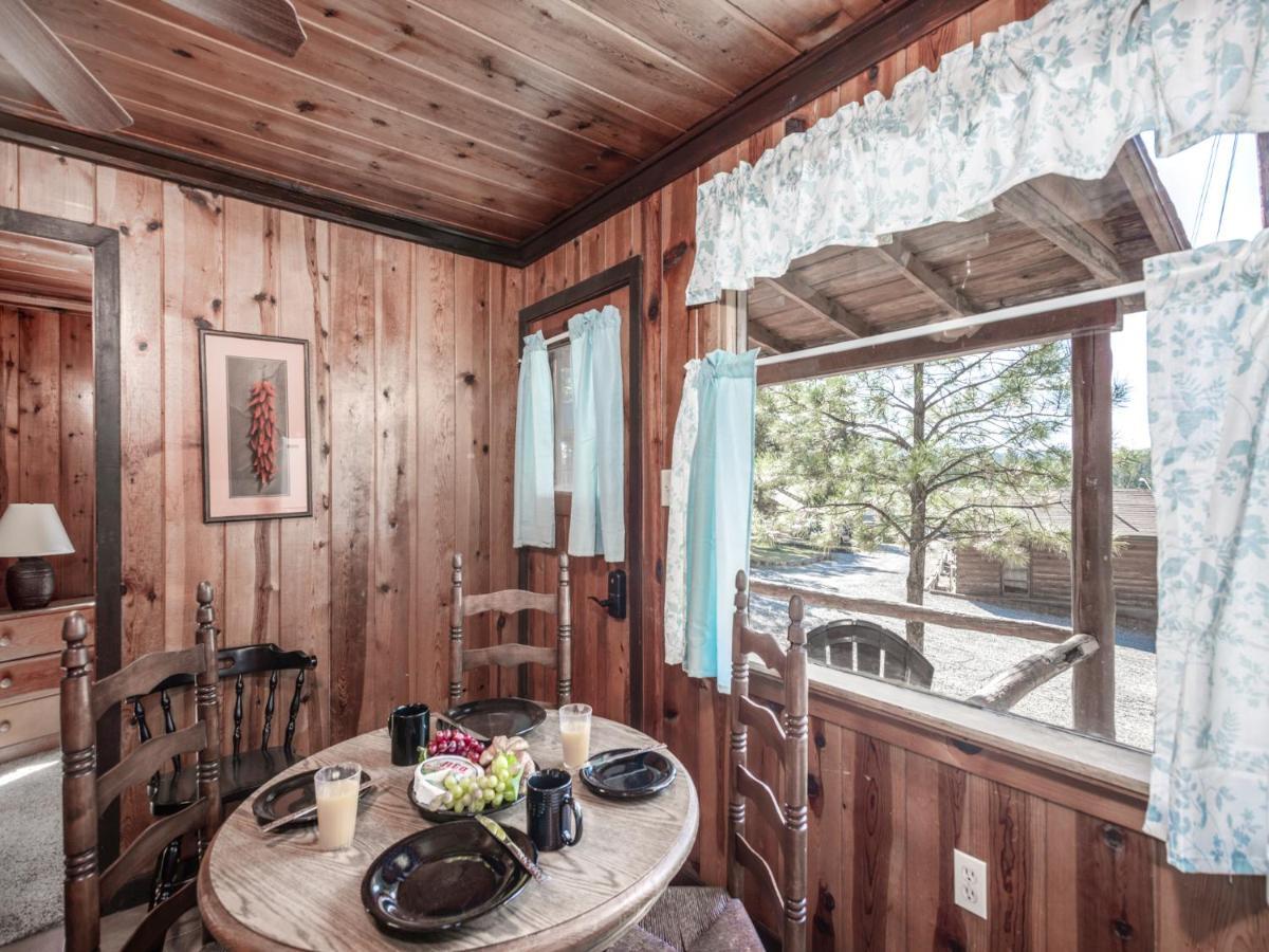 Tiny Two, 2 Bedrooms, Midtown, Sleeps 4 Ruidoso Luaran gambar