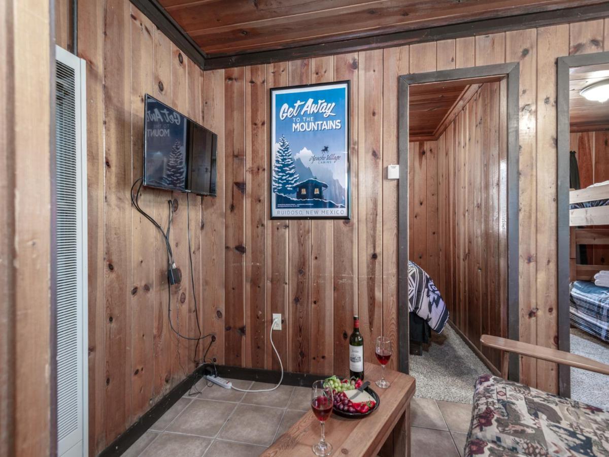 Tiny Two, 2 Bedrooms, Midtown, Sleeps 4 Ruidoso Luaran gambar