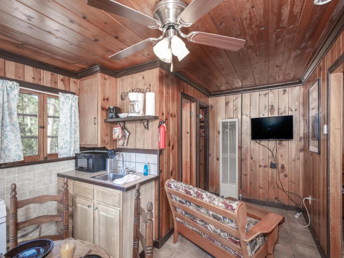 Tiny Two, 2 Bedrooms, Midtown, Sleeps 4 Ruidoso Luaran gambar