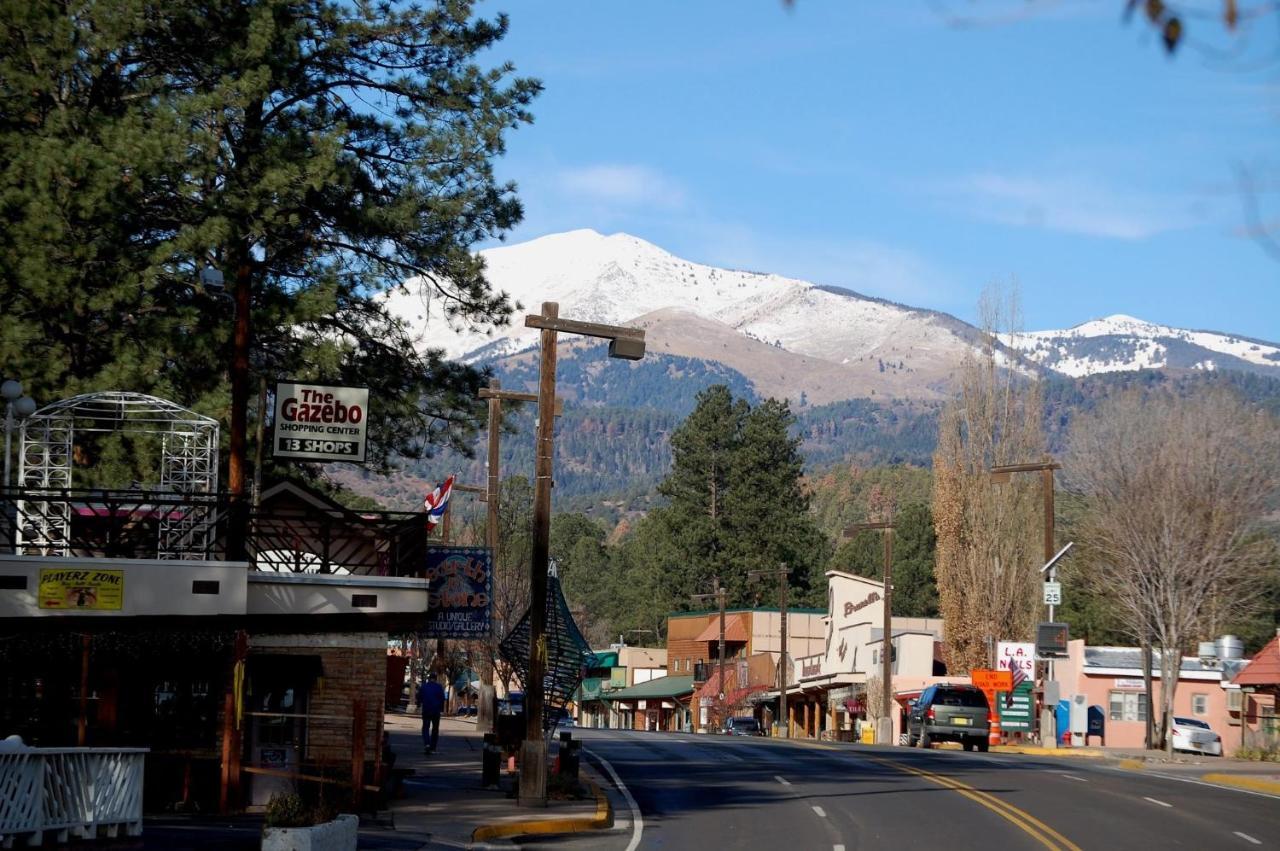 Tiny Two, 2 Bedrooms, Midtown, Sleeps 4 Ruidoso Luaran gambar